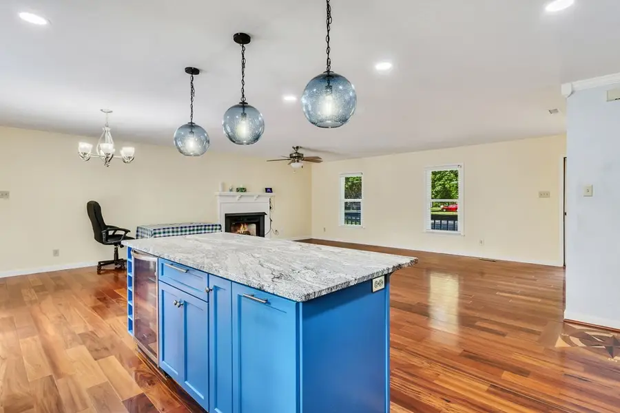 98 Mallard Drive, Hardyville, VA 23070 - #2