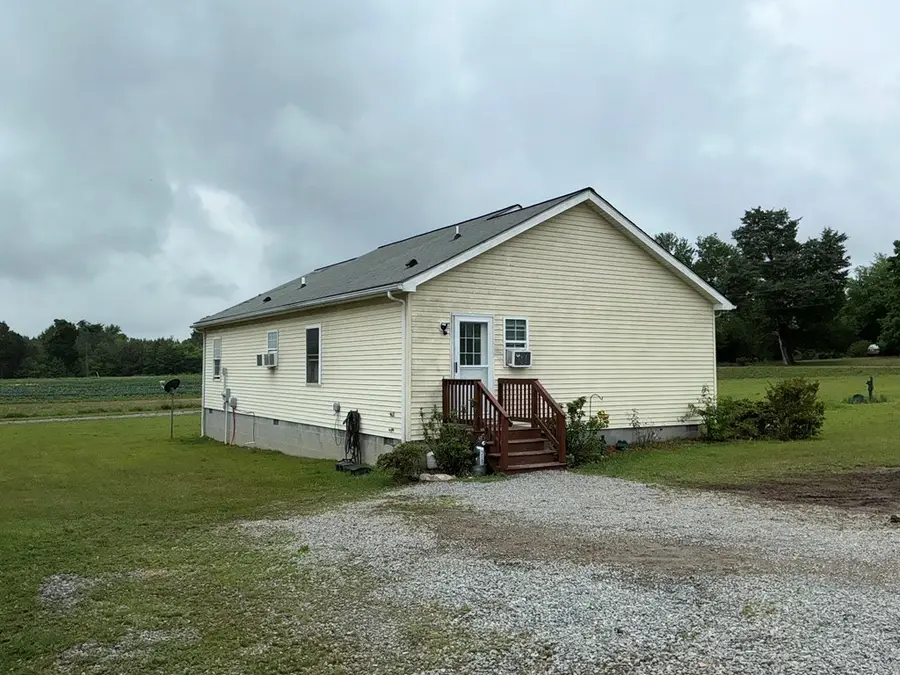 4210 Mulberry Road, Warsaw, VA 22572 - #2
