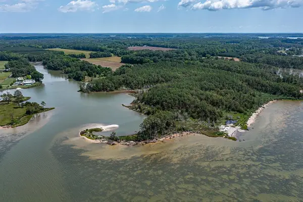 1439 North River Road, , VA 23021