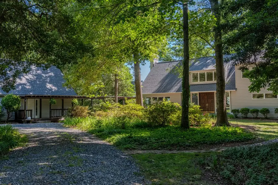 1718 Mariners Woods Drive, Hartfield, VA 23071 - #2