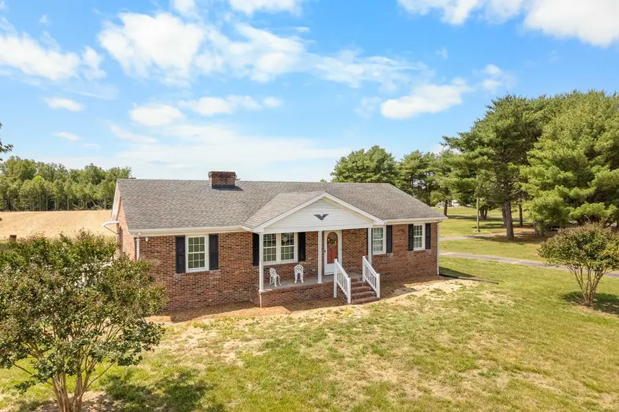13226 Richmond Road, Warsaw, VA 22572 - #2