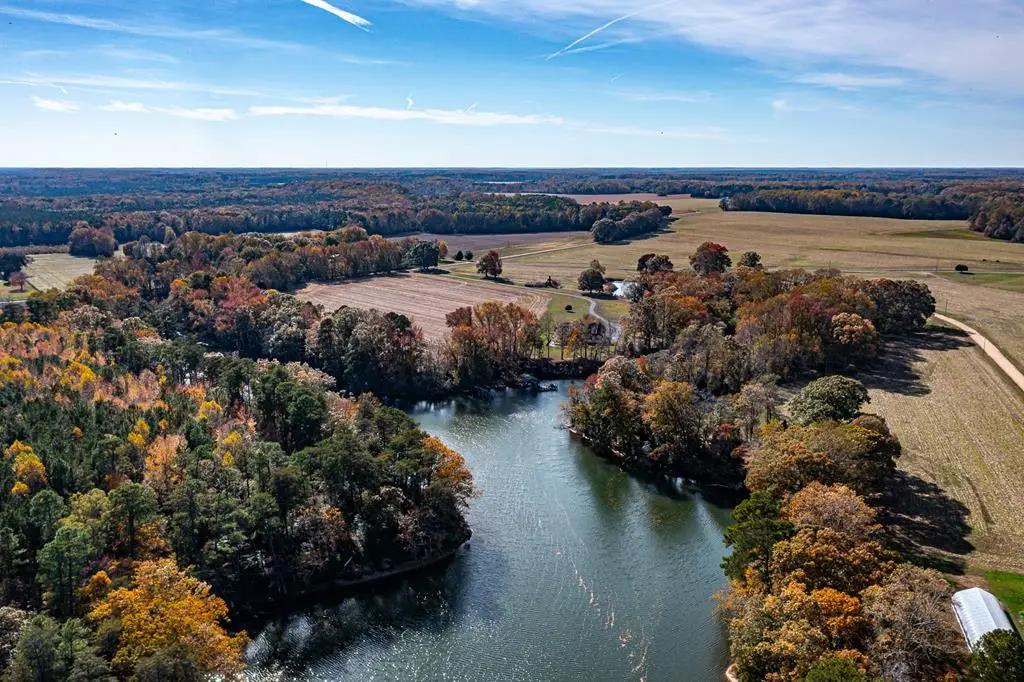 91A Balls Neck Road, Kilmarnock, VA 22482 - #1