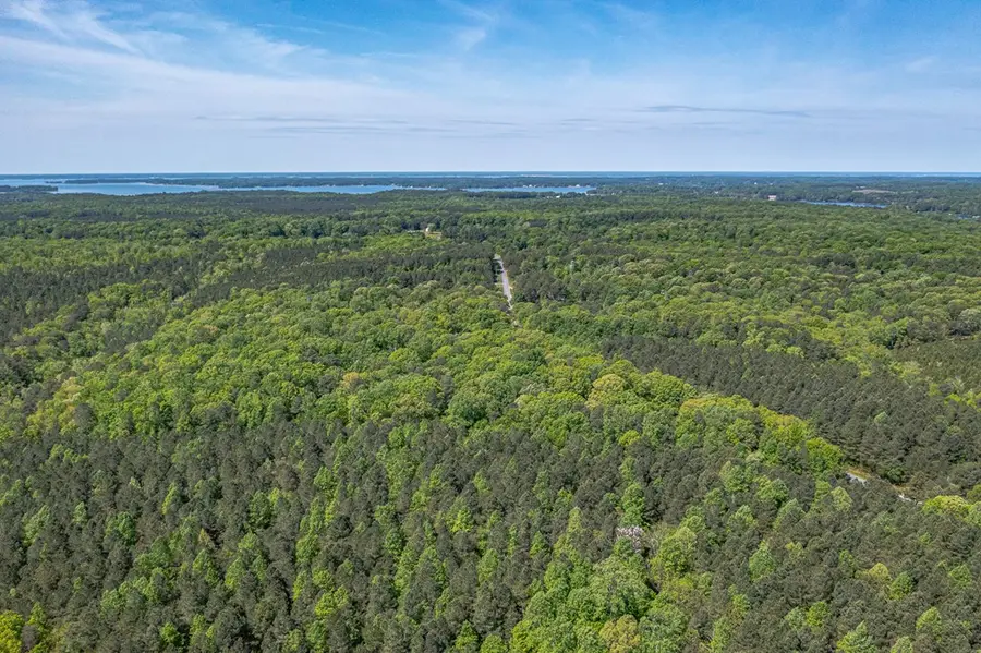 27-297A Irvington Road, Kilmarnock, VA 22484 - #3