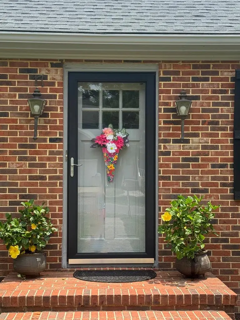 17 2nd Street, Kilmarnock, VA 22482 - #3