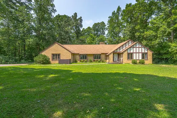 901 Oak Lane, , VA 22482