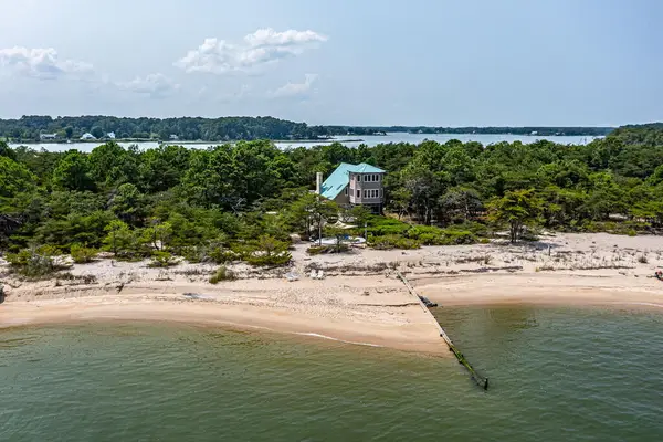 1098 Tranquility Road, , VA 22539