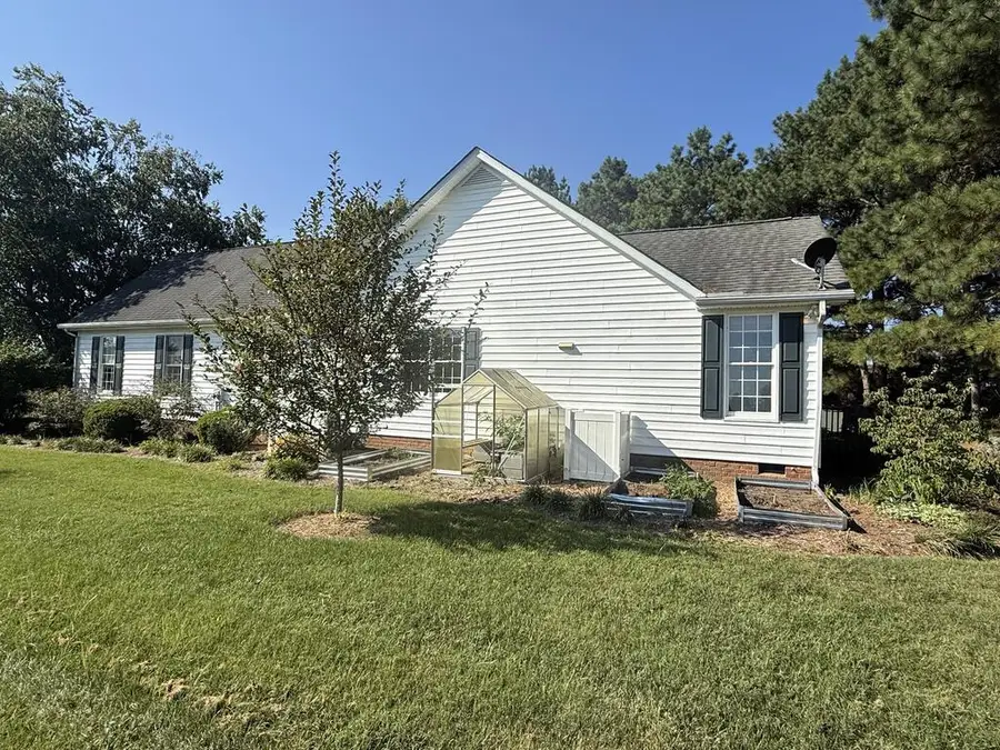 118 Old Field Road, Irvington, VA 22480 - #3