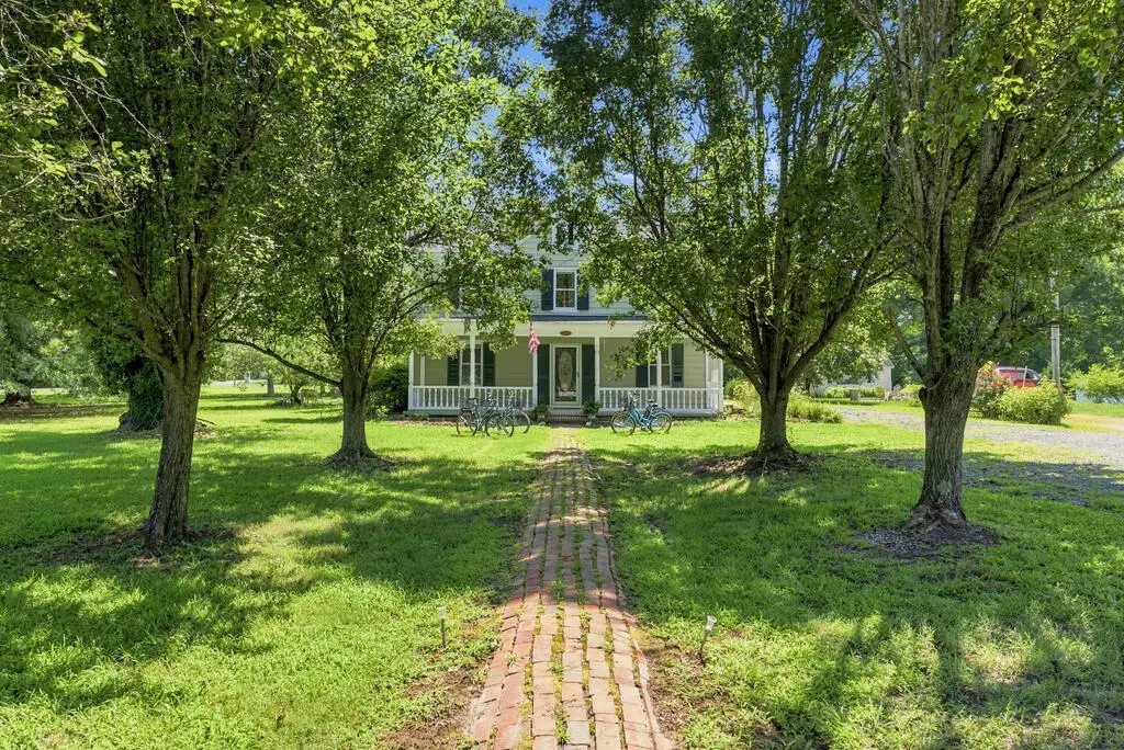 377 King Carter Drive, Irvington, VA 22480 - #1