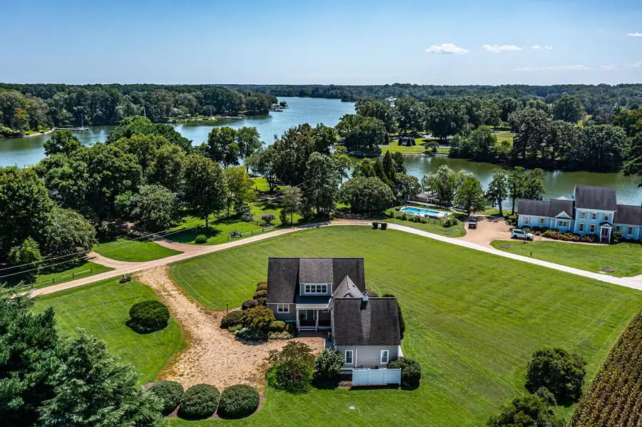 537 Natty Point Lane, Kilmarnock, VA 22482 - #2