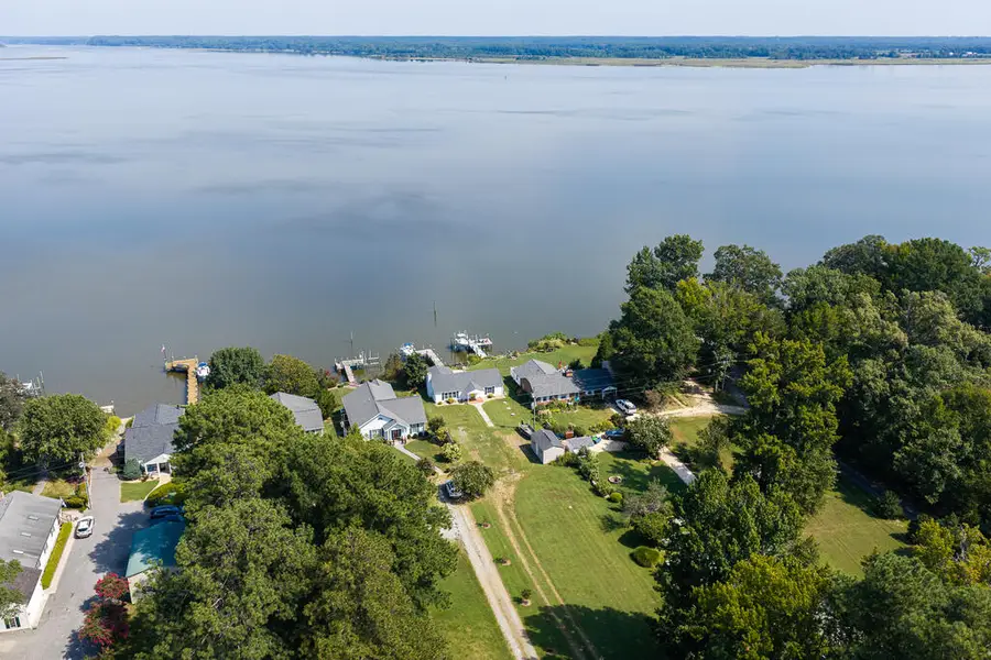 128 Rappahannock Beach Drive, Central, VA 22560 - #3