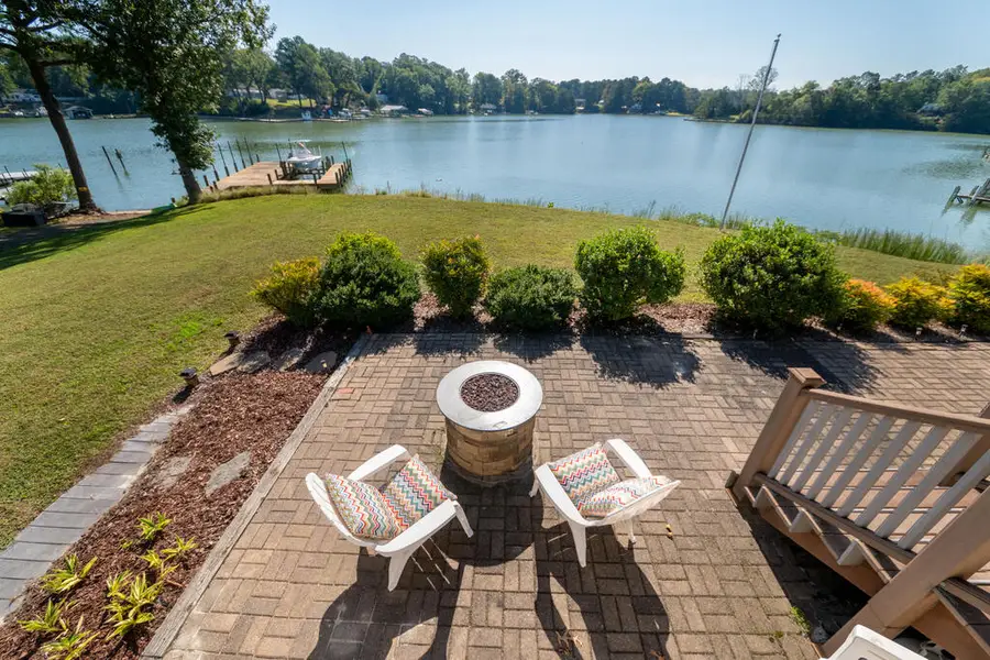 104 Sibley Ave, Topping, VA 23169 - #2