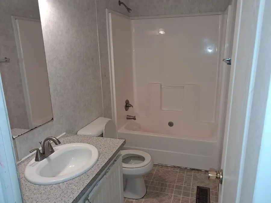 834 Lakeview Drive, Heathsville, VA 22473 - #2