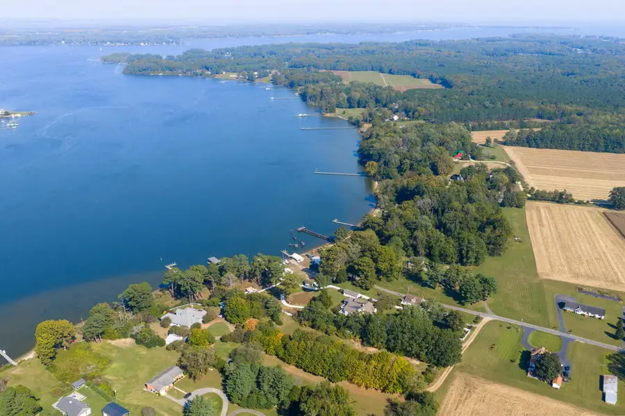 30 Lookout Ln, Dutton, VA 23035 - #2
