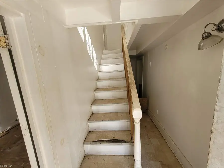 15 N Hope Street, Hampton, VA 23663 - Image #3