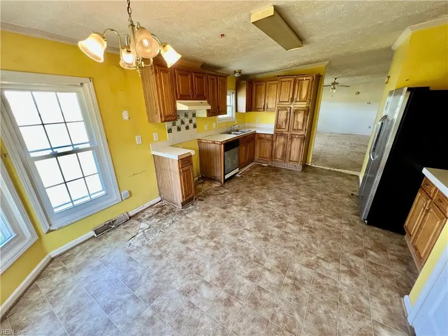 15310 Loco School Road, Stony Creek, VA 23882 - Image #3