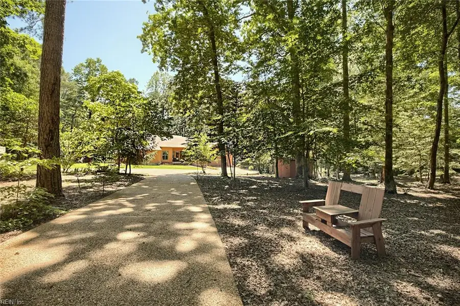 10114 New Hope Court, Gloucester, VA 23061 - Image #3