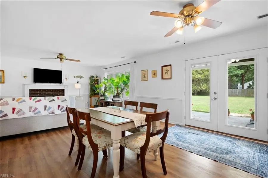 210 Azalea Drive, Smithfield, VA 23430 - Image #3