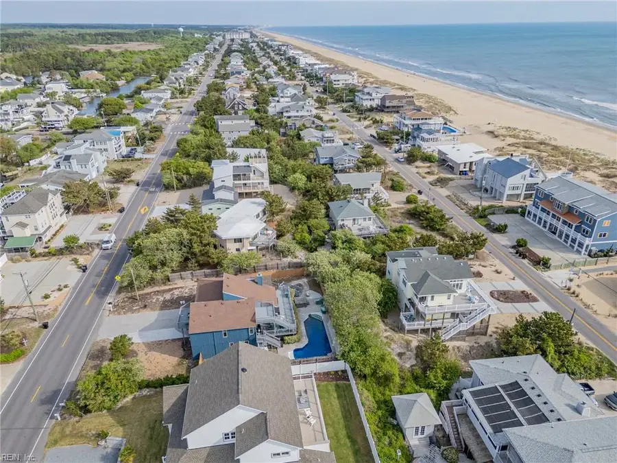 2820 Sandpiper Road, Virginia Beach, VA 23456 - Image #3