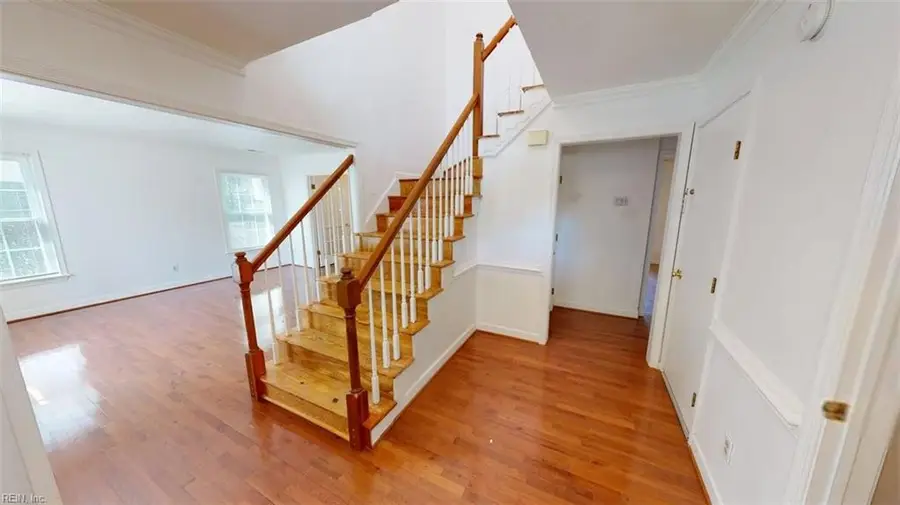 812 Bishop Court, Newport News, VA 23602 - Image #3