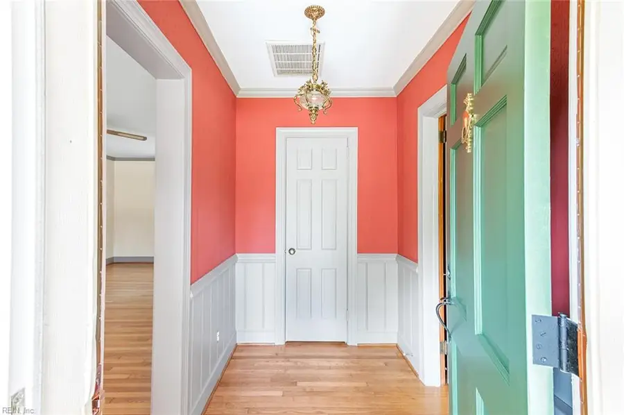 9 Pendleton Street, Newport News, VA 23606 - Image #3