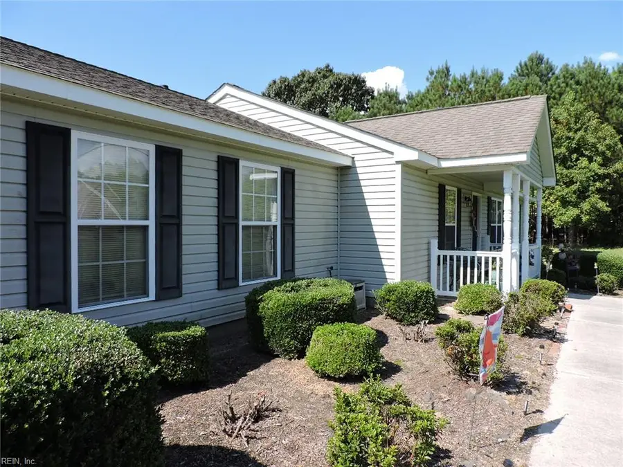 4216 Buckley Hall Road, Cobbs Creek, VA 23035 - Image #3