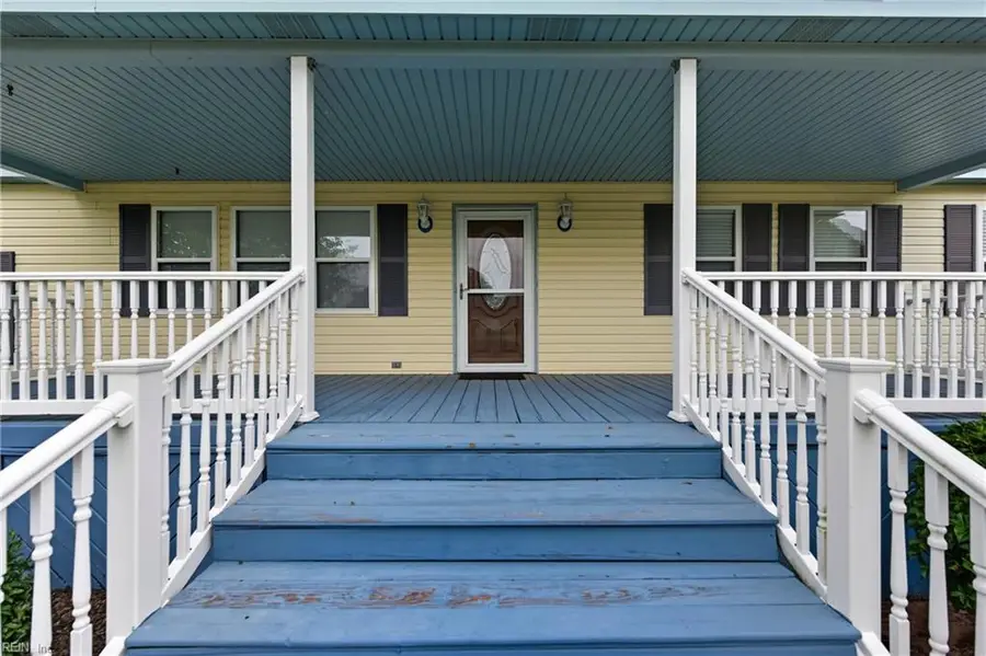 102 Wade Avenue, Knotts Island, NC 27950 - Image #3