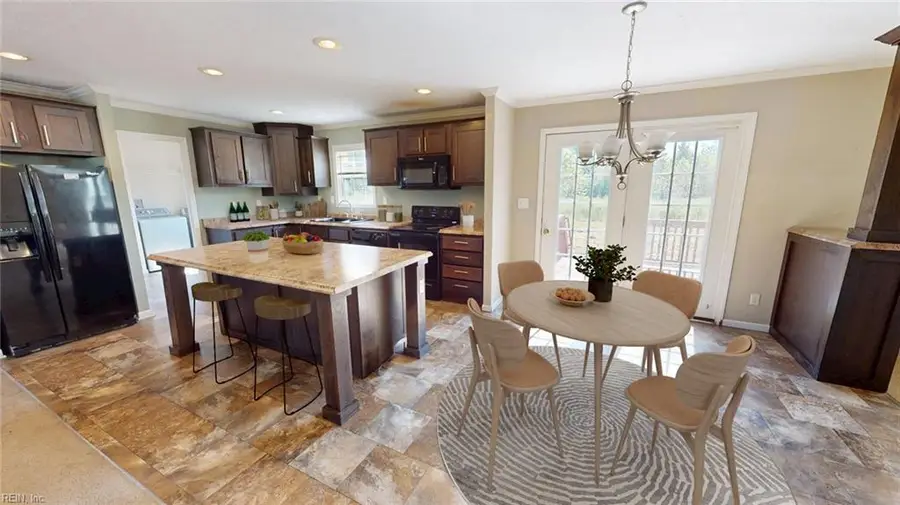 2412 Rolfe Highway, Dendron, VA 23839 - Image #3