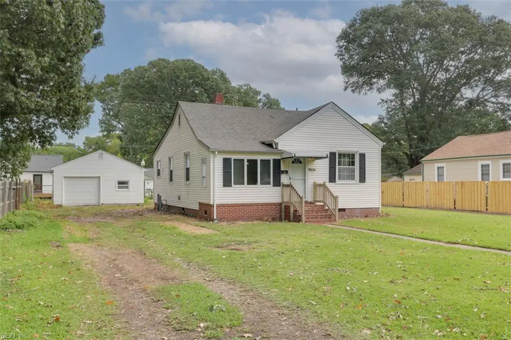 5810 Greenway Avenue, Newport News, VA 23605 - Image #1