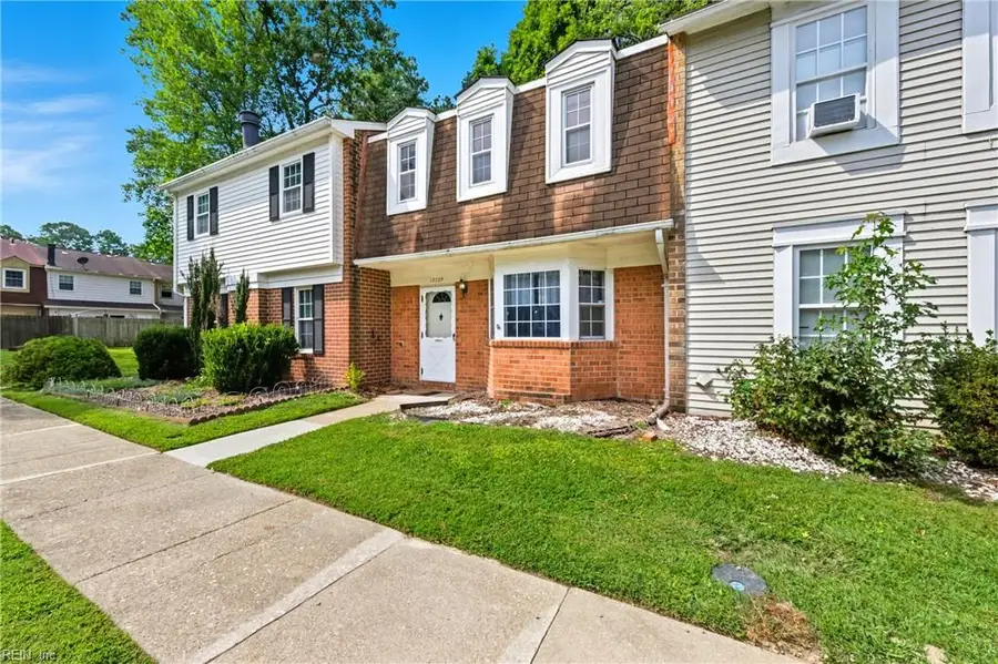 12729 Woodside Lane, Newport News, VA 23602 - Image #2