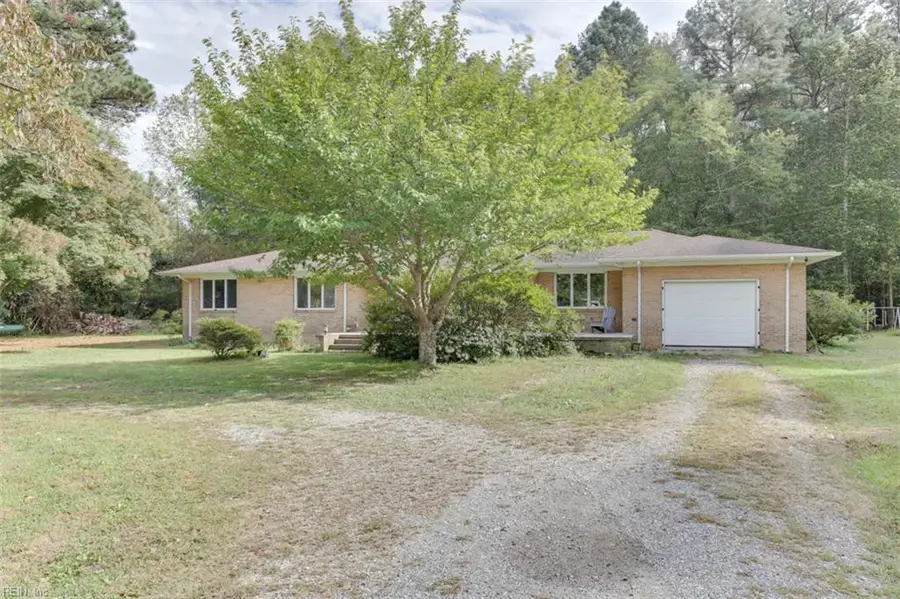 6822 Enfield Road, Gloucester, VA 23061 - Image #2