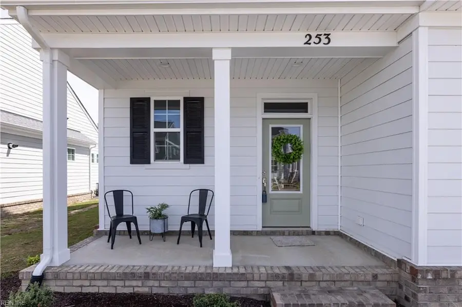 253 Mccormick Drive, Suffolk, VA 23434 - Image #2