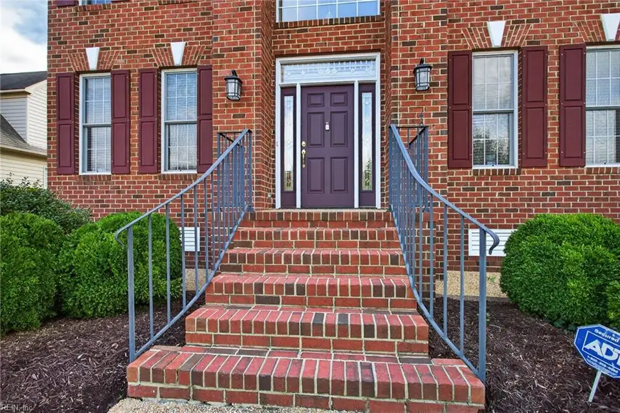 407 Honeysuckle Lane, Yorktown, VA 23693 - Image #3