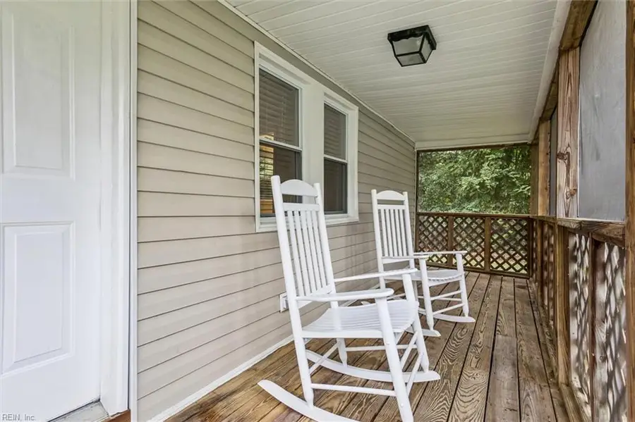 224 Dogwood Road, Yorktown, VA 23690 - Image #2