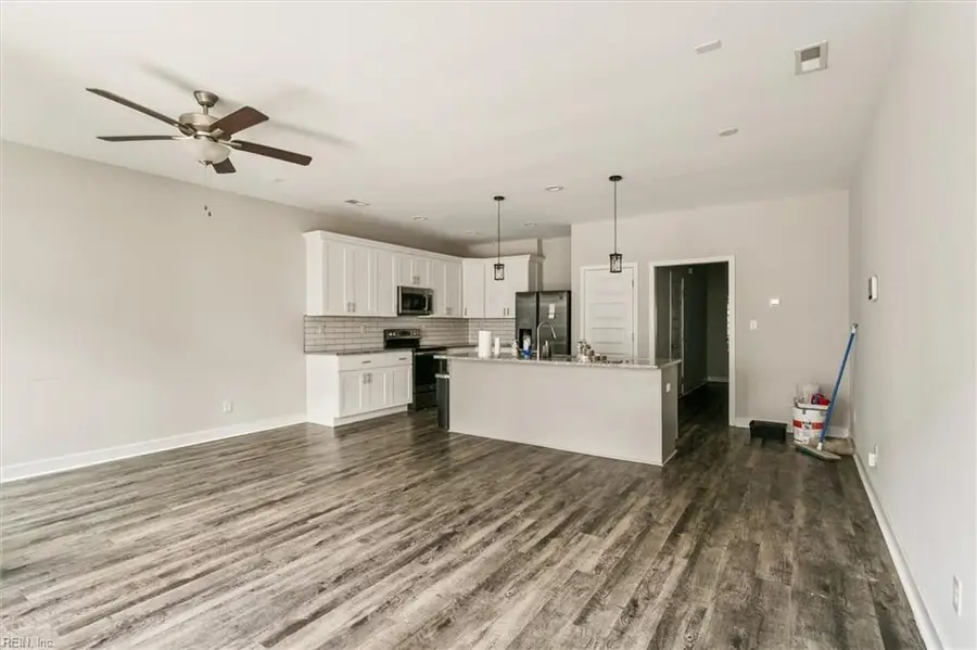 103 Daybeacon Street, Yorktown, VA 23692 - Image #2