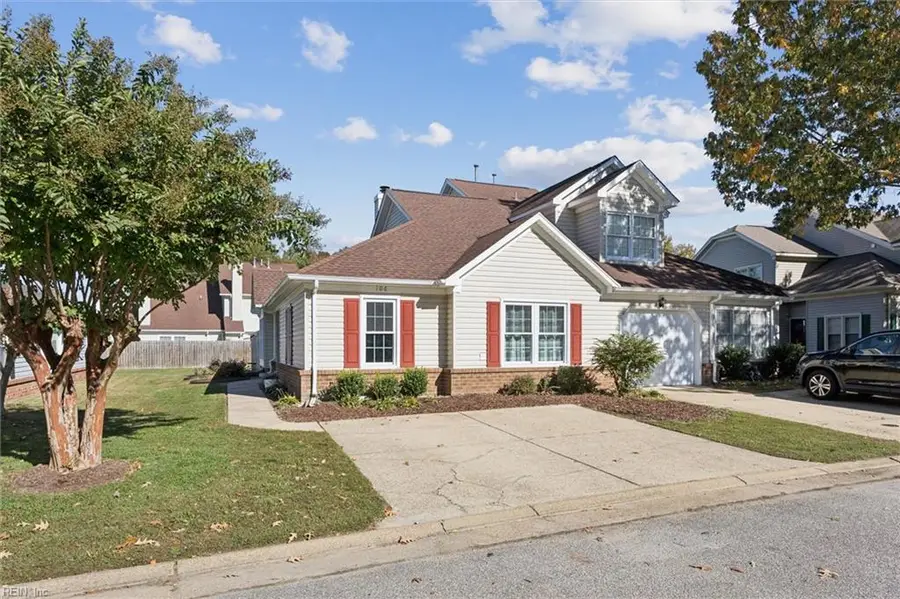 106 Fernwood Bend, Yorktown, VA 23692 - Image #2