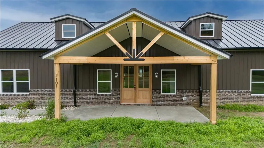 15241 Strawberry Plains Road, Ivor, VA 23866 - Image #1