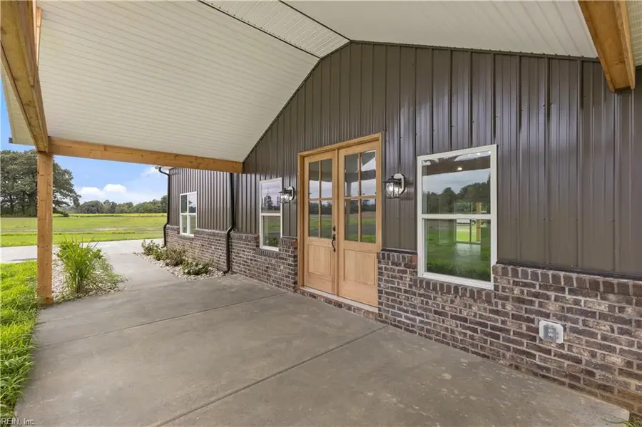 15241 Strawberry Plains Road, Ivor, VA 23866 - Image #2