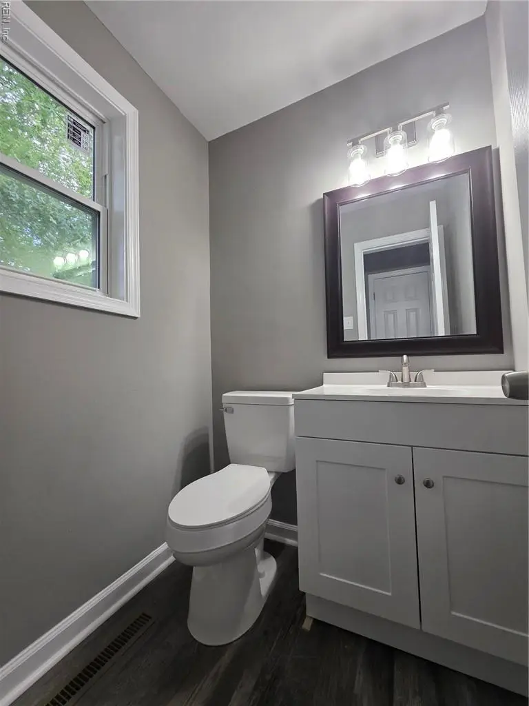 720 Fox Run Road, Virginia Beach, VA 23452 - Image #2