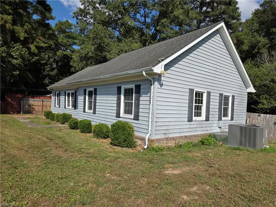 18165 Rosemont Road, Sedley, VA 23878 - Image #2