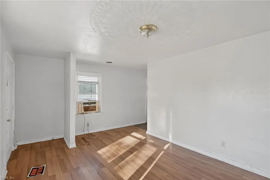1554 N King Street, Hampton, VA 23669 - Image #3