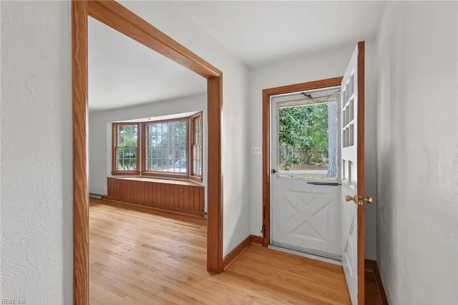 4 Inland Lane, Portsmouth, VA 23701 - Image #3