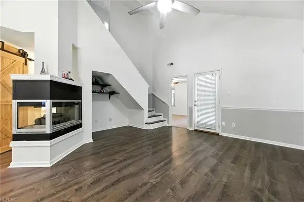 111 Hearthstone, Yorktown, VA 23692