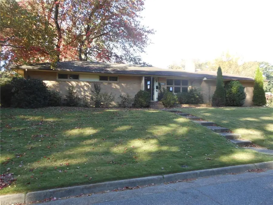 115 Glade Road, Newport News, VA 23606 - Image #2