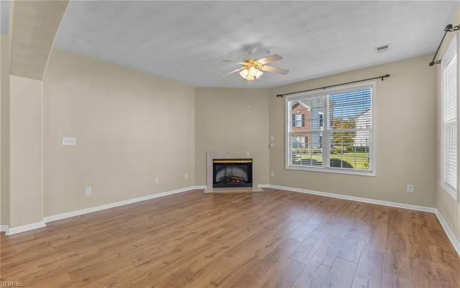 2825 Loveliness Court, Virginia Beach, VA 23456 - Image #3