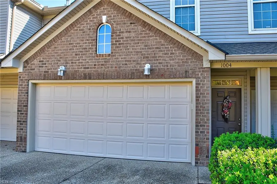 1004 Grand Oak Lane, Virginia Beach, VA 23455 - Image #3