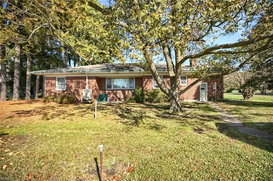 121 Circle Drive, Port Haywood, VA 23138 - Image #3