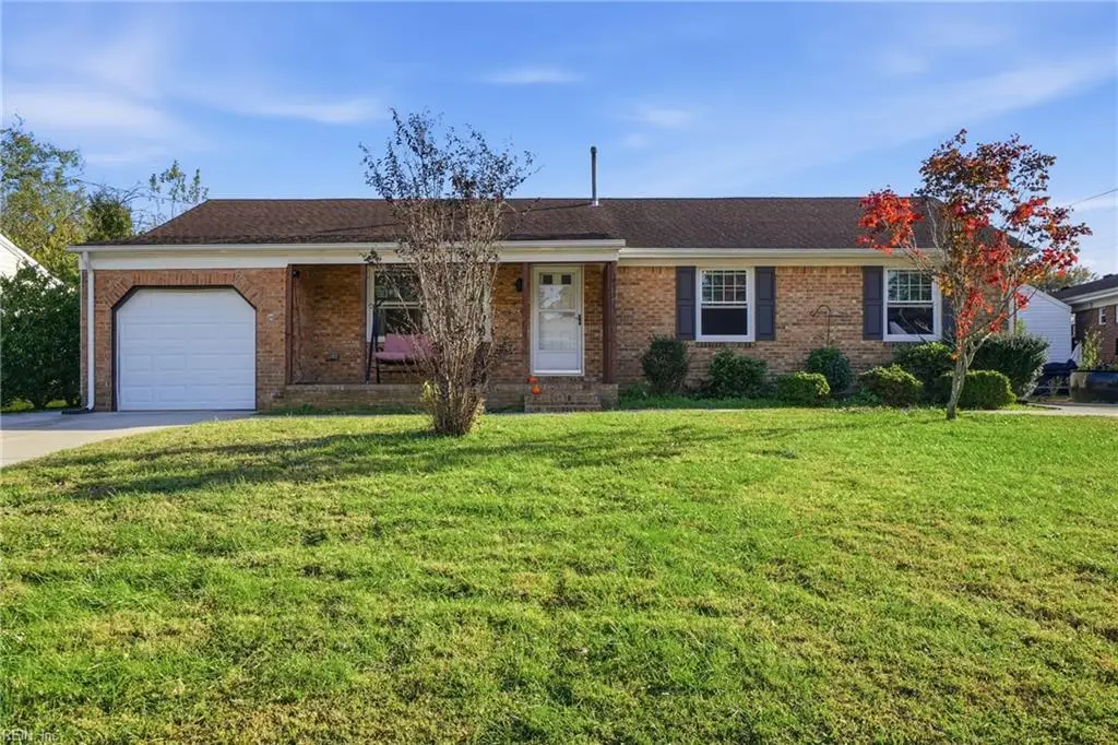 4977 Blackfoot Crescent, Virginia Beach, VA 23462 - Image #1