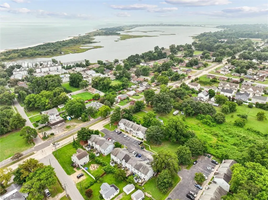 16 Bayview Court, Hampton, VA 23664 - Image #1