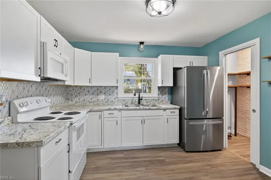 107 Glenn Circle, Williamsburg, VA 23185 - Image #2