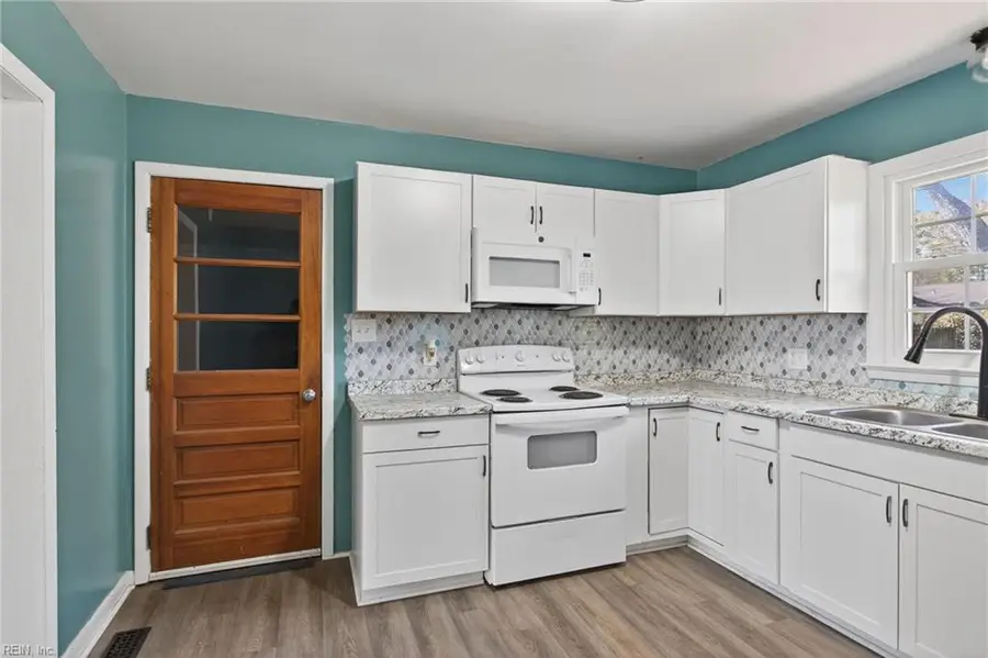 107 Glenn Circle, Williamsburg, VA 23185 - Image #3